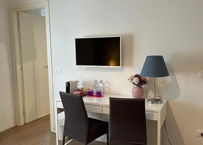 Due Giardini 3* Padova