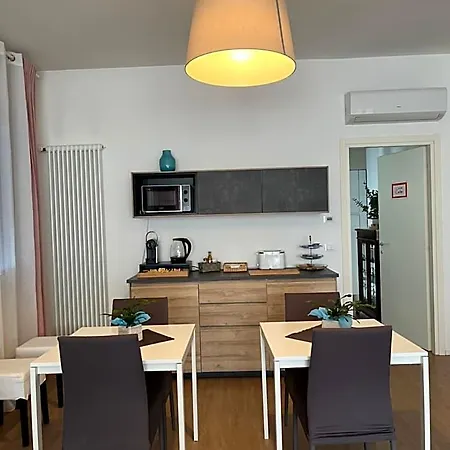Due Giardini 4* פאדובה