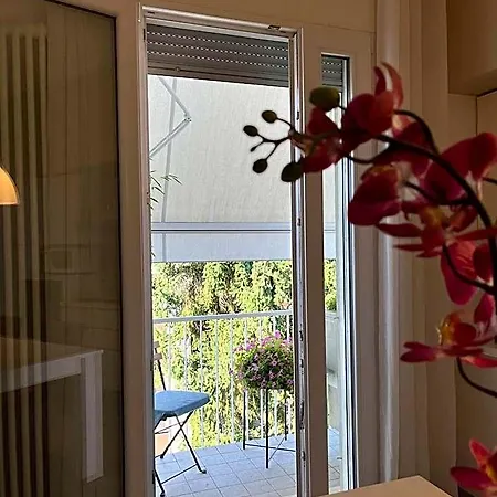 לינה וארוחת בוקר Due Giardini 4*