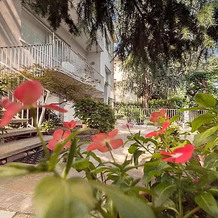 Due Giardini Bed & Breakfast 4*